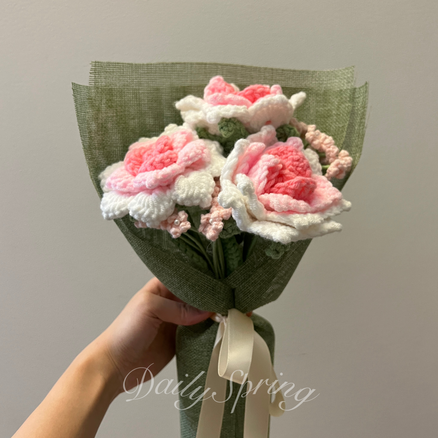 Large Rose & Baby's Breath Bouquet